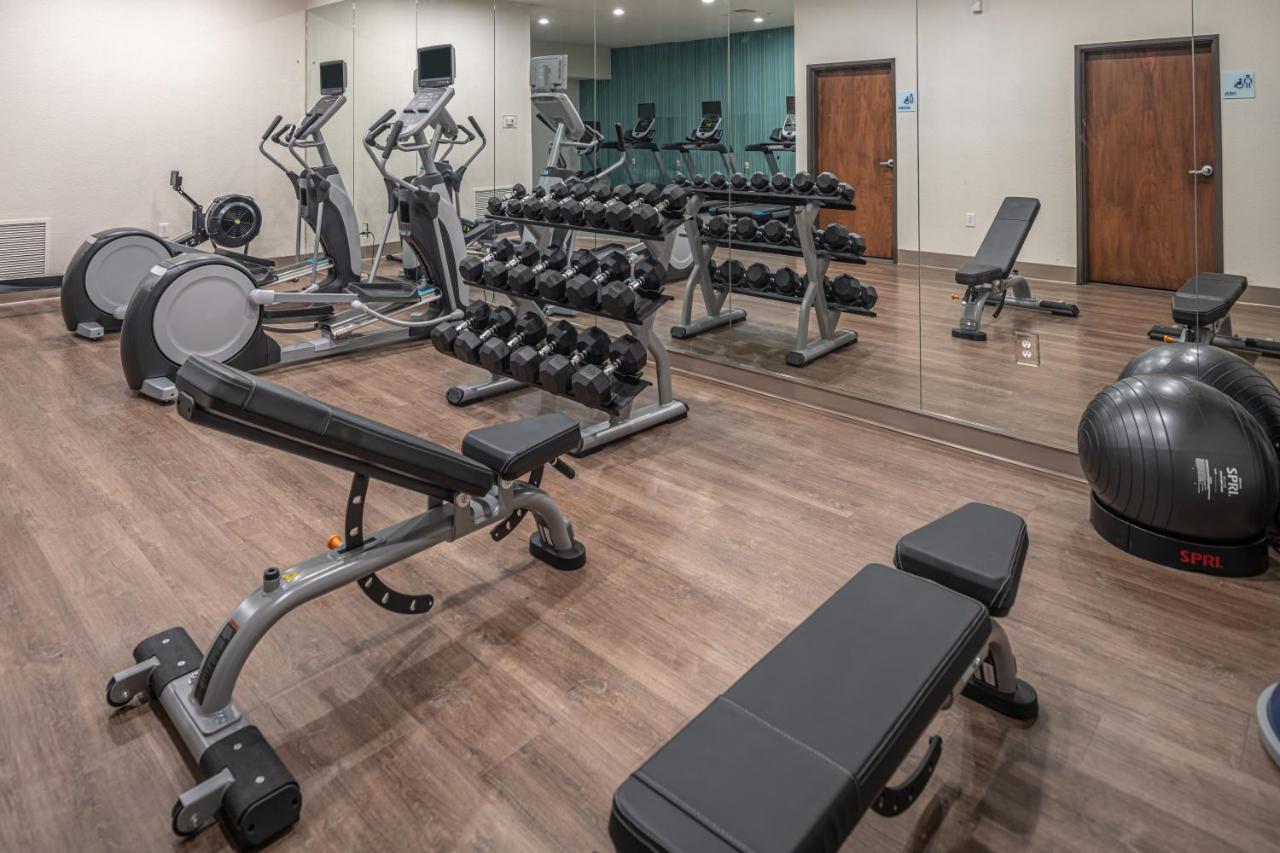 Holiday Inn Express & Suites N Waco Area - West By Ihg Екстериор снимка
