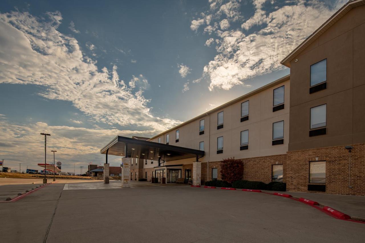 Holiday Inn Express & Suites N Waco Area - West By Ihg Екстериор снимка