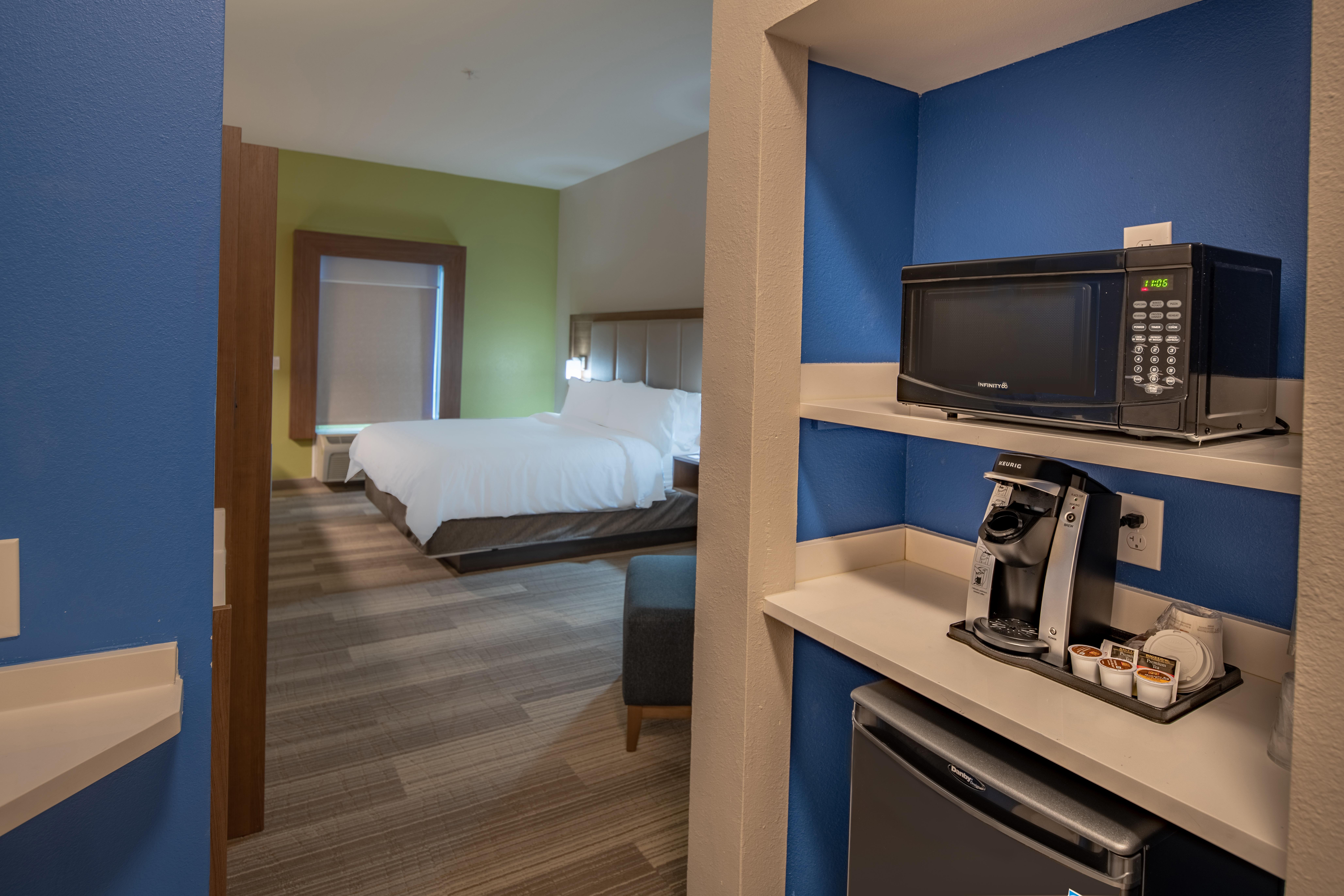 Holiday Inn Express & Suites N Waco Area - West By Ihg Екстериор снимка