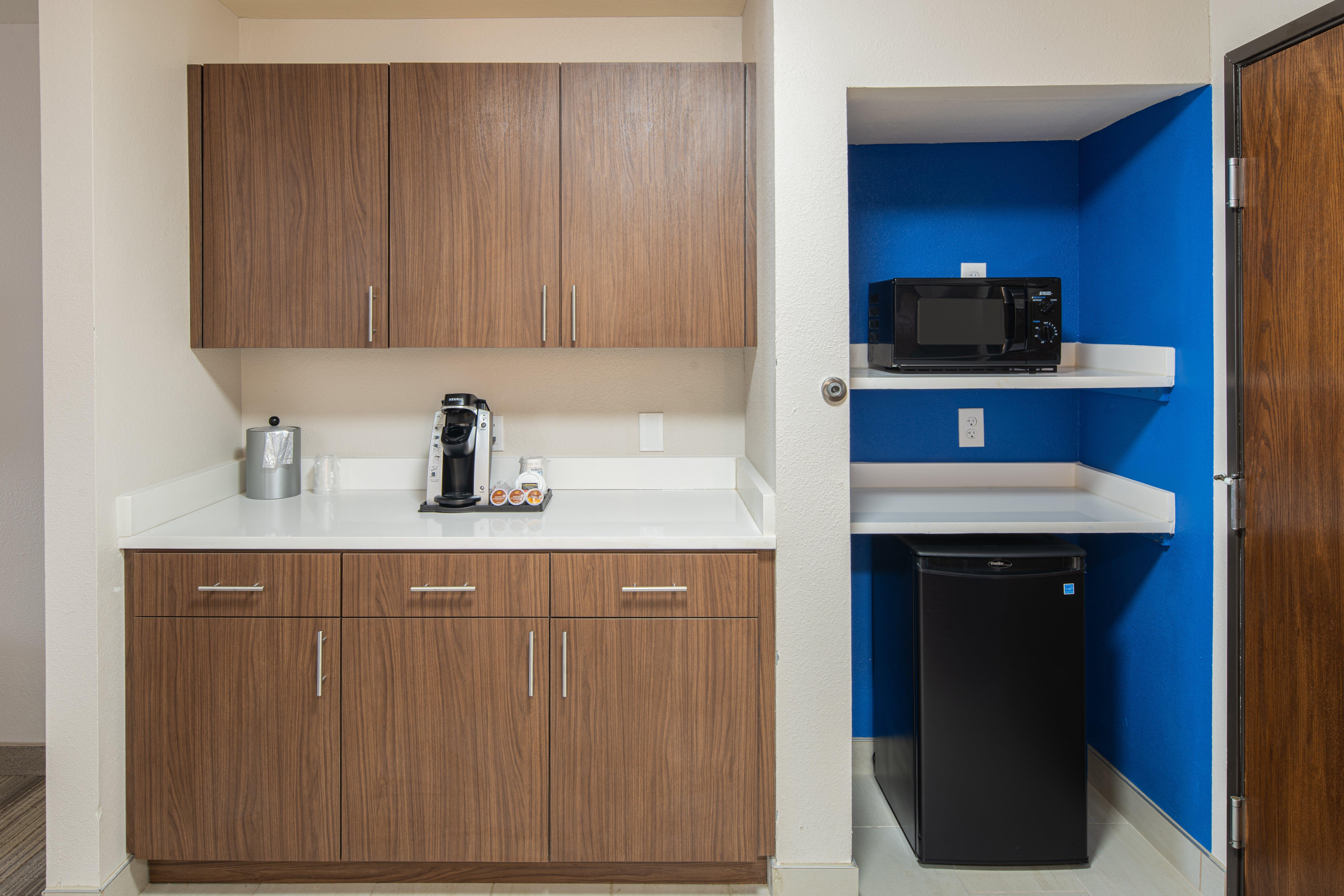 Holiday Inn Express & Suites N Waco Area - West By Ihg Екстериор снимка